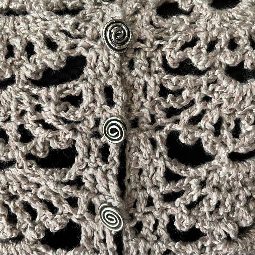 Elegant Crochet Cropped Lace Shrug Topper Cardi Bolero XS - Picture 6 of 8